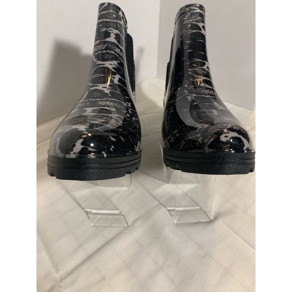 Seven7 Rain Boots